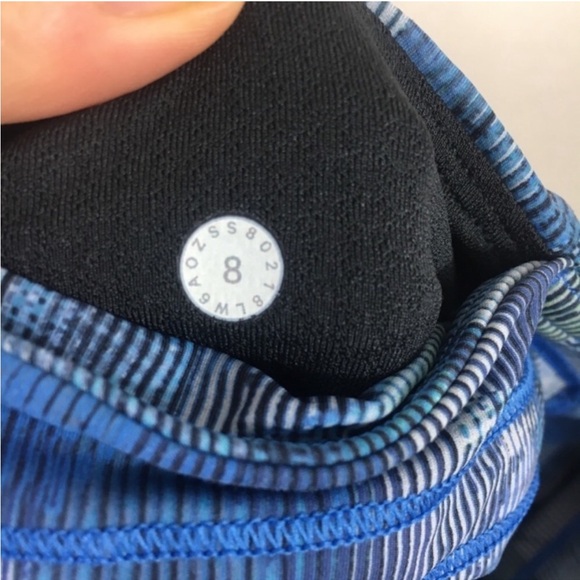 Lululemon On Pace Crop *21” in Sun Dazed Multi Blue Leggings - Picture 8 of 8